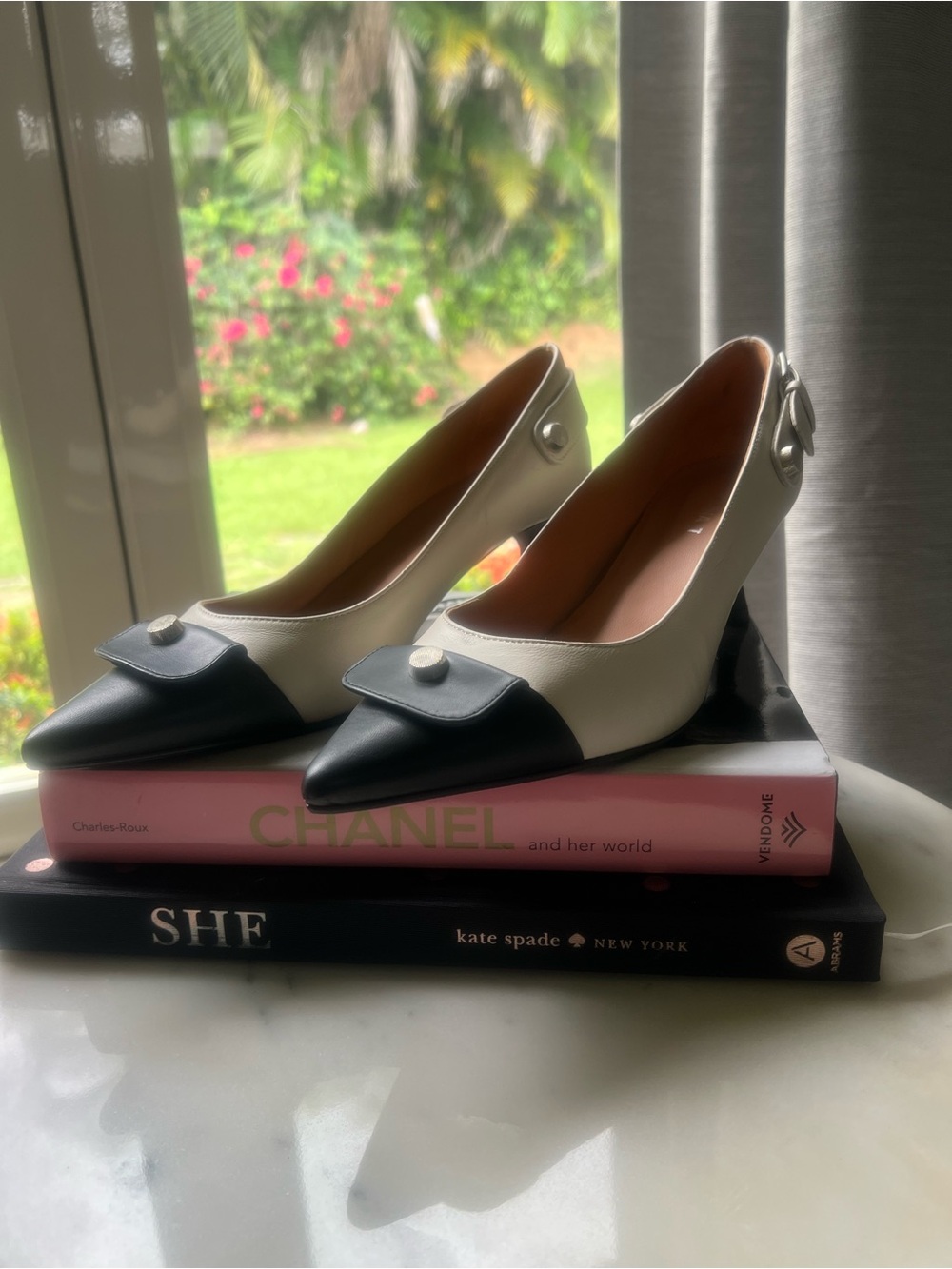 Two-Tone Black and White Pointed Toe Mid Heel Pumps with Ankle Strap